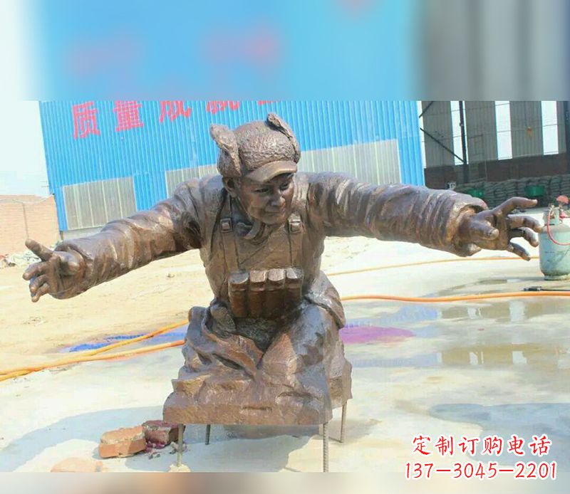 潍坊黄继光校园英雄铜雕:传承伟大精神