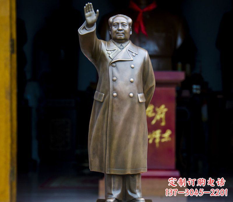 潍坊挥手的主席广场铜雕景观雕塑