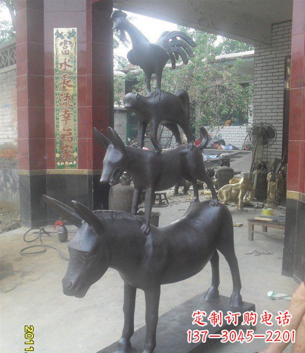 潍坊鸡猴狗马景观动物铜雕