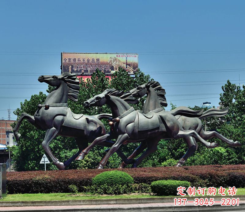 潍坊非凡运动,街边奔马铜雕塑