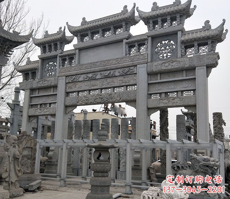 潍坊京中领雕塑：牌坊石雕定制