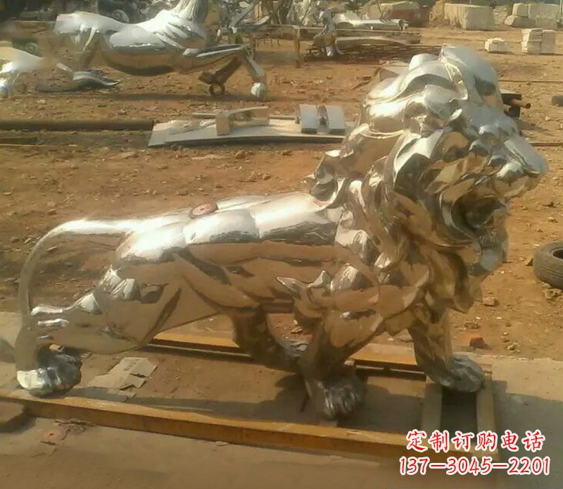 潍坊一缕金光,精致的镜面不锈钢狮子雕塑