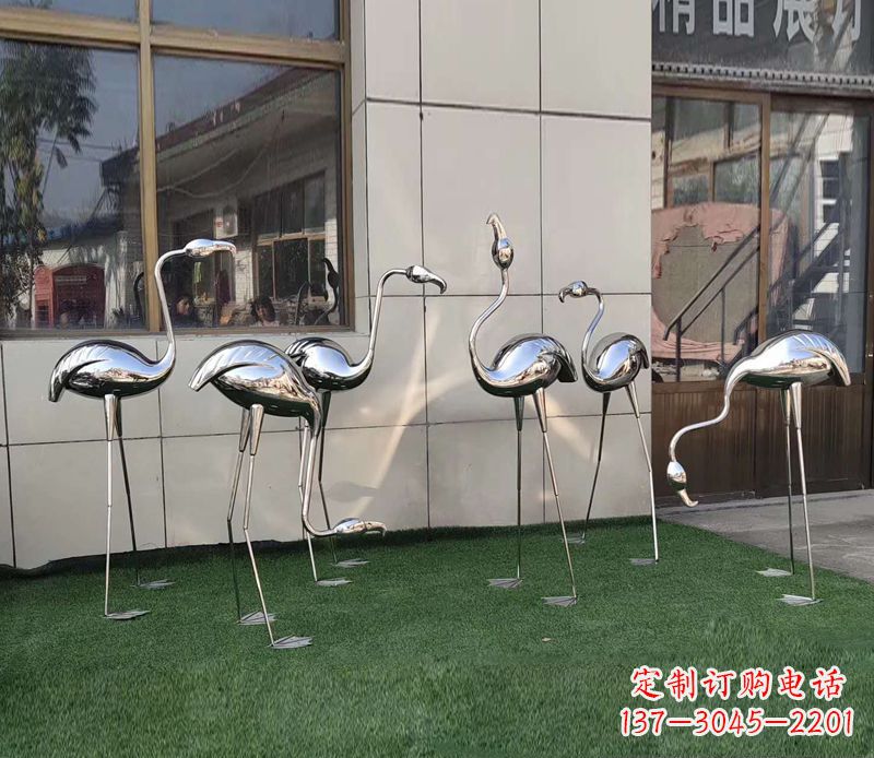 潍坊优雅古典的镜面不锈钢仙鹤雕塑