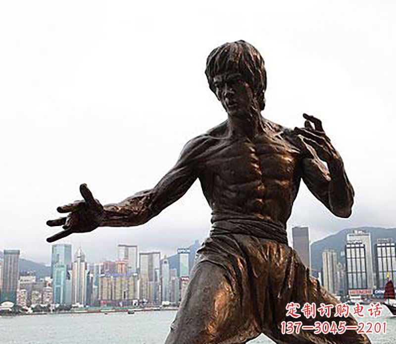潍坊李小龙铜雕,为您展现明星的精彩!