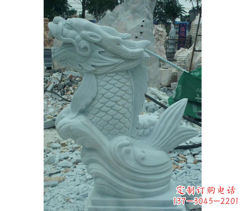 潍坊引领潮流，定制你的专属鲤鱼雕塑