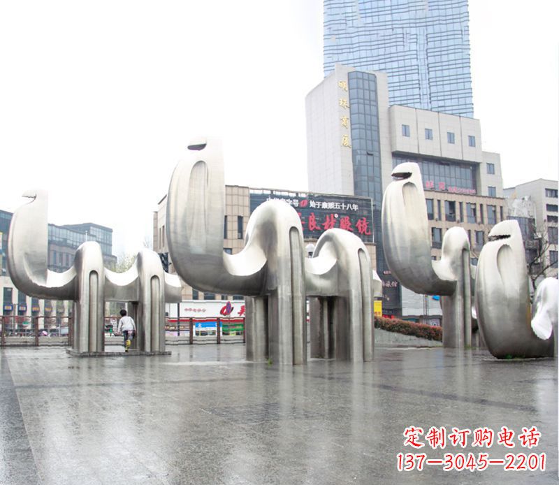 潍坊骆驼雕塑不锈钢
