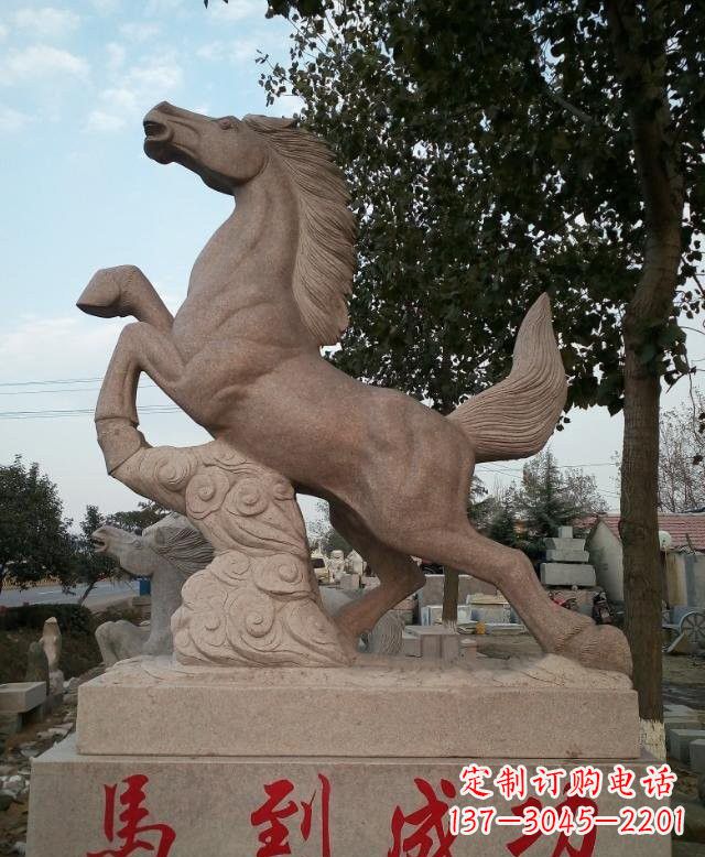 潍坊精美细腻的马到成功石雕塑