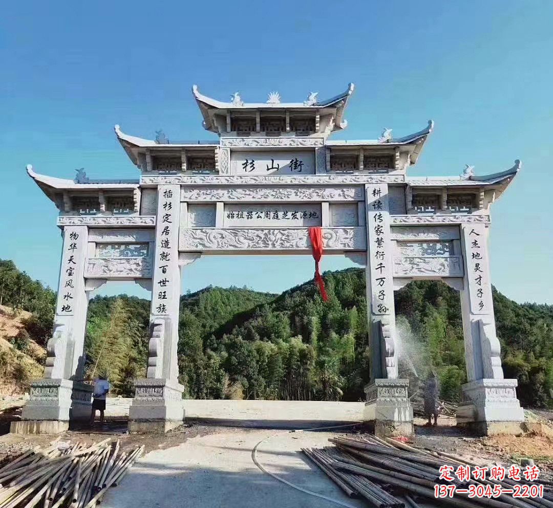 潍坊中领雕塑:精美牌坊雕塑