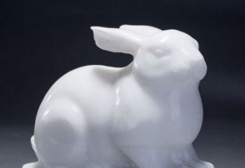 潍坊精致汉白玉兔子雕塑