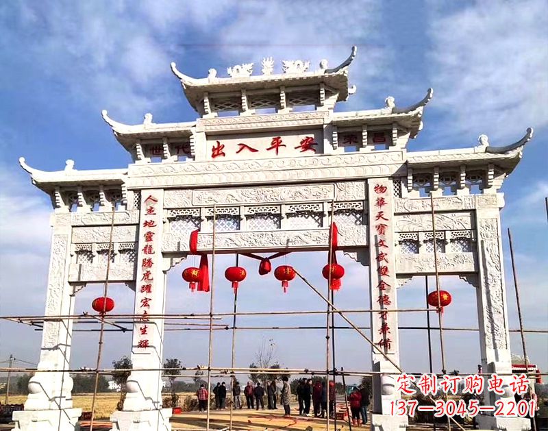 潍坊中领雕塑:牌坊顶式石雕刻墓碑