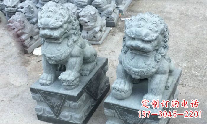 潍坊青石小狮子门口石雕，精美传统风格