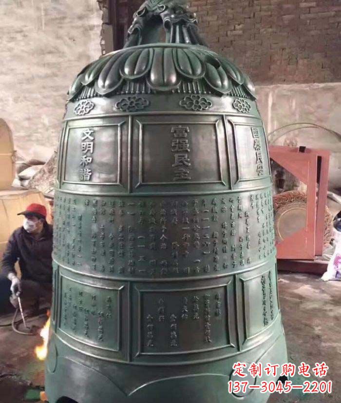 潍坊青铜钟雕塑