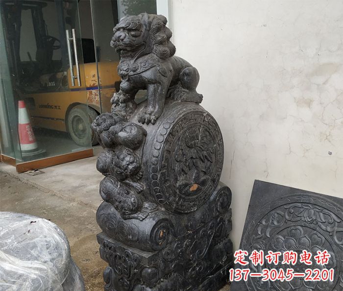 潍坊狮子抱鼓石雕刻门墩