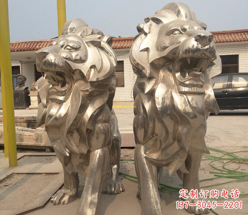 潍坊象征力量与智慧的狮子雕塑