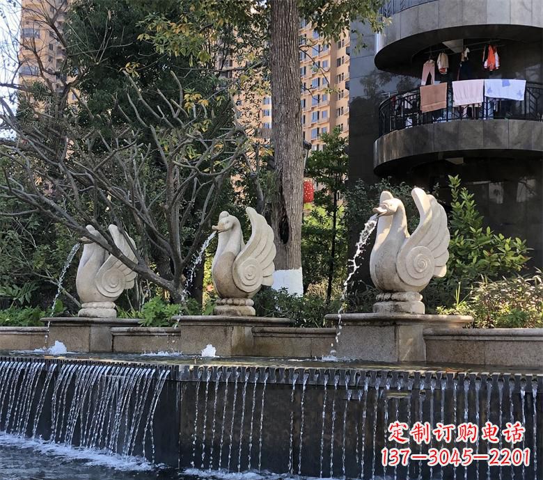 潍坊石材喷水鹅 园林动物石雕景观摆放 水池石天鹅