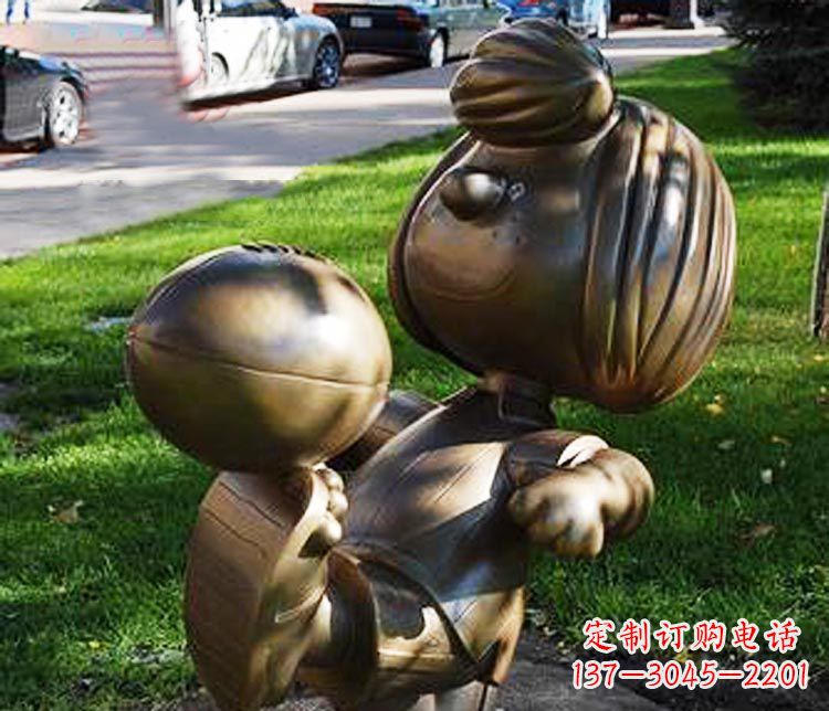潍坊踢球的小女孩铜雕