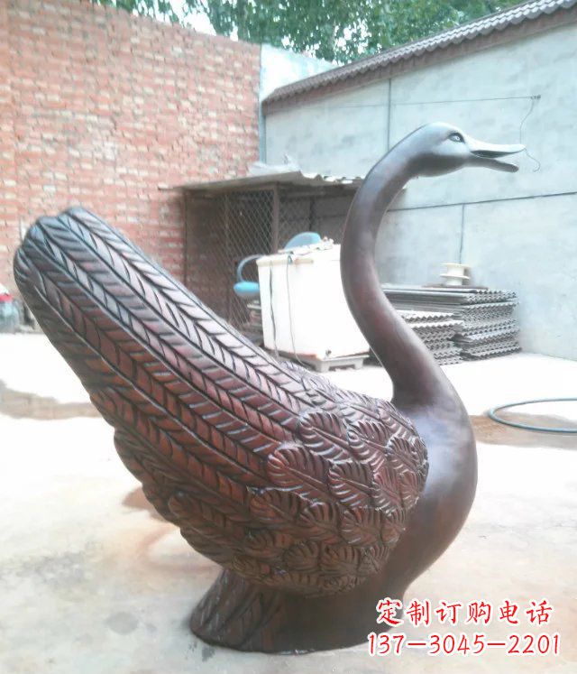 潍坊天鹅公园天王动物铜雕