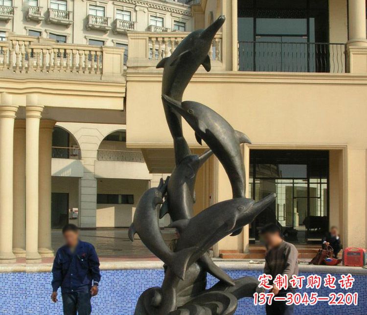 潍坊跳跃海豚景观铜雕
