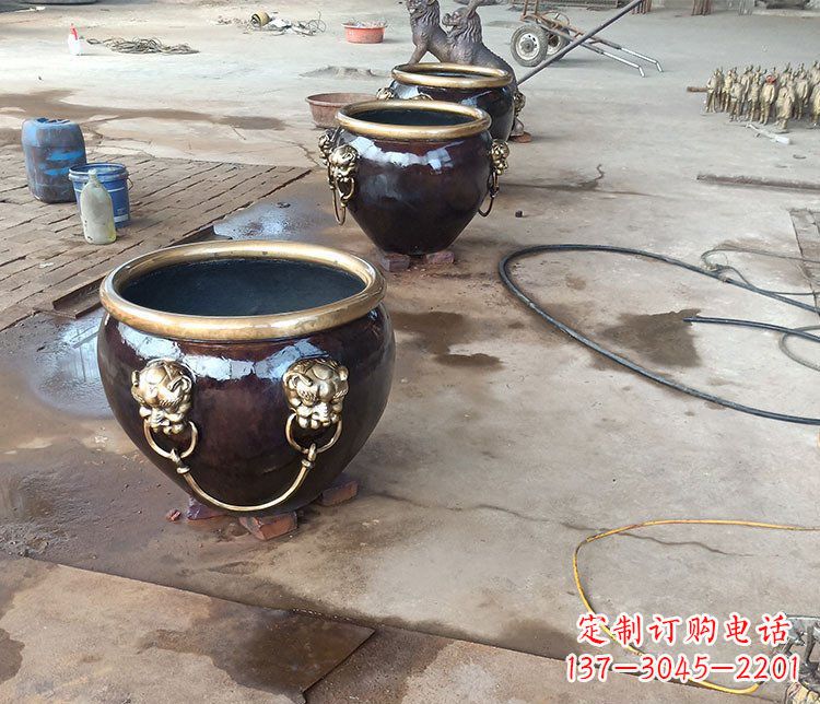 潍坊铜雕故宫狮子头水缸雕塑