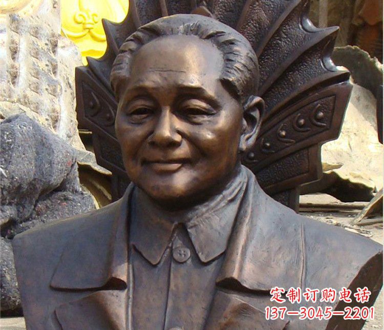 潍坊铜雕广场邓小平肖像雕塑
