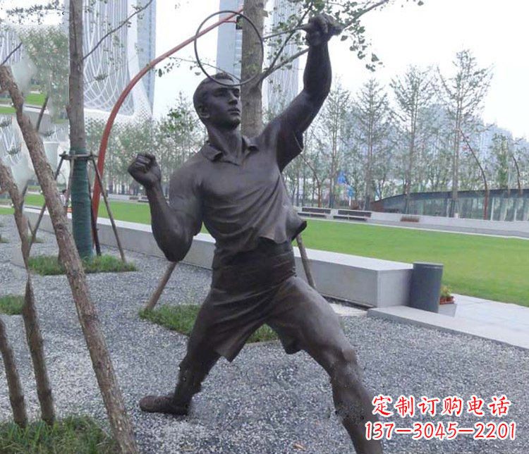 潍坊铜雕户外公园打羽毛球运动人物摆件
