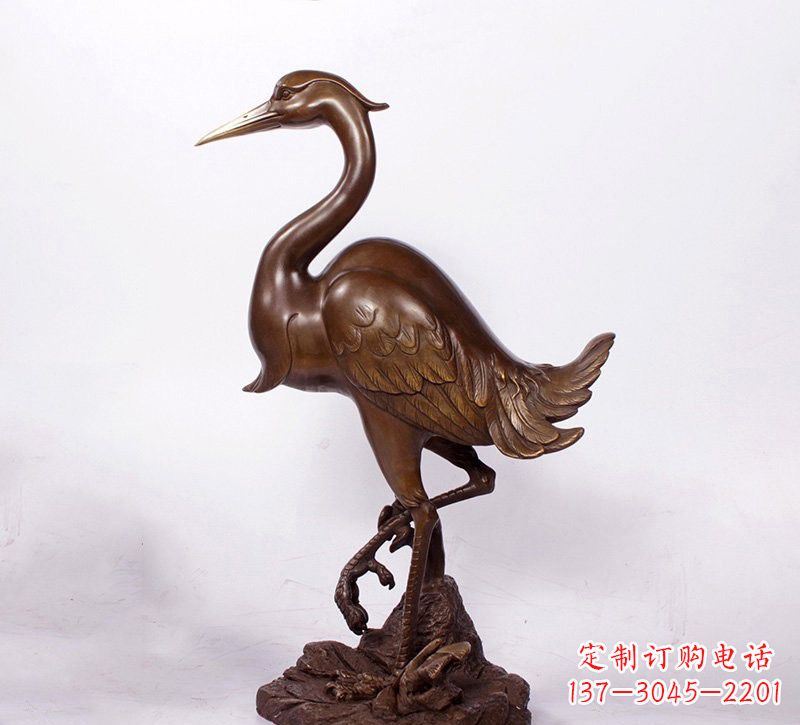 潍坊铜雕仙鹤动物雕塑