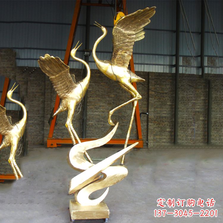 潍坊铜雕仙鹤景观雕塑