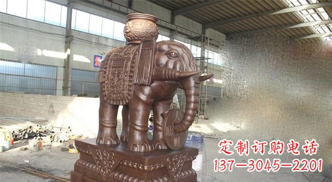 潍坊驮宝大象铜雕