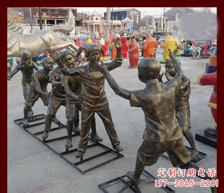 潍坊玩老鹰捉小鸡的儿童铜雕