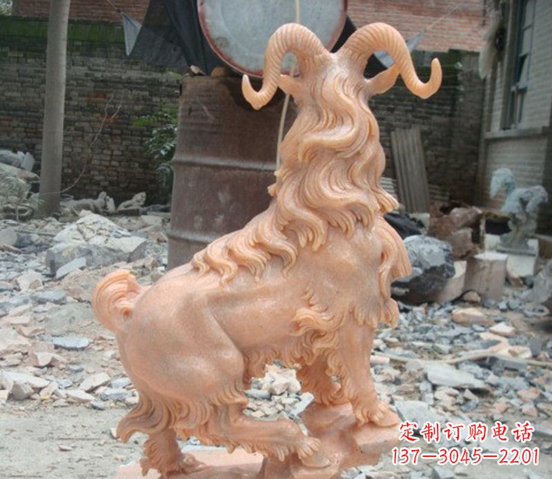 潍坊晚霞红山羊石雕