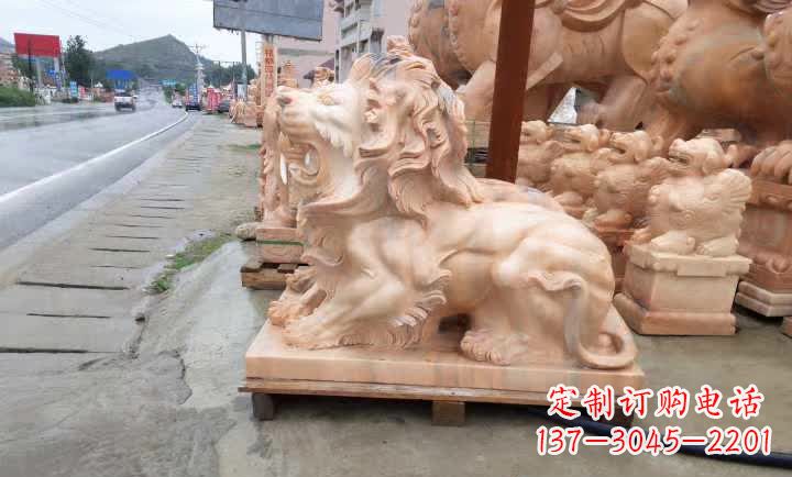 潍坊晚霞红狮子雕塑