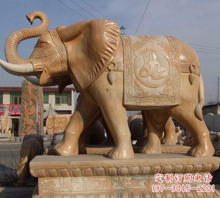 潍坊晚霞红石雕如意大象