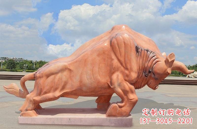 潍坊晚霞红拓荒牛石雕
