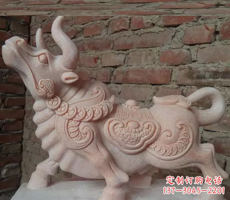 潍坊晚霞红小牛雕塑