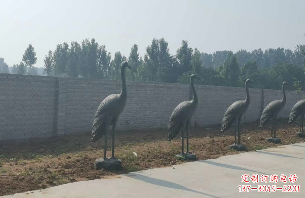 潍坊仙鹤抽象铜雕