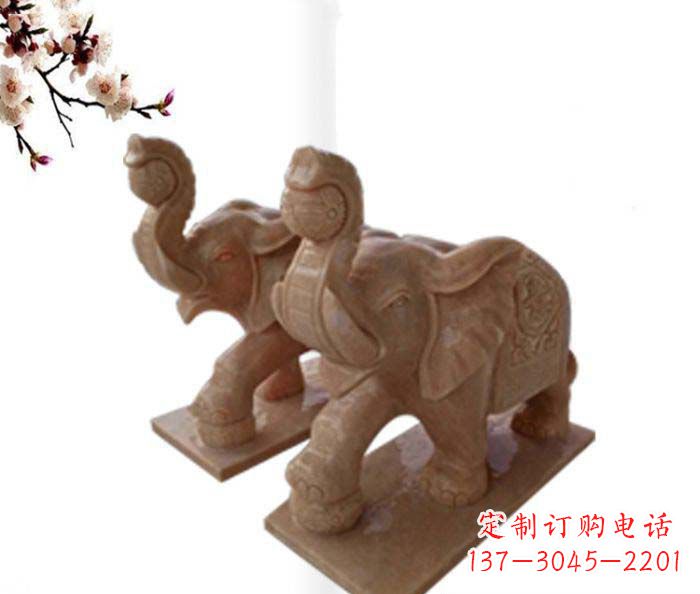 潍坊象鼻朝天的大象晚霞红招财石雕