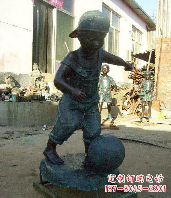 潍坊小孩玩耍青铜人物铜雕