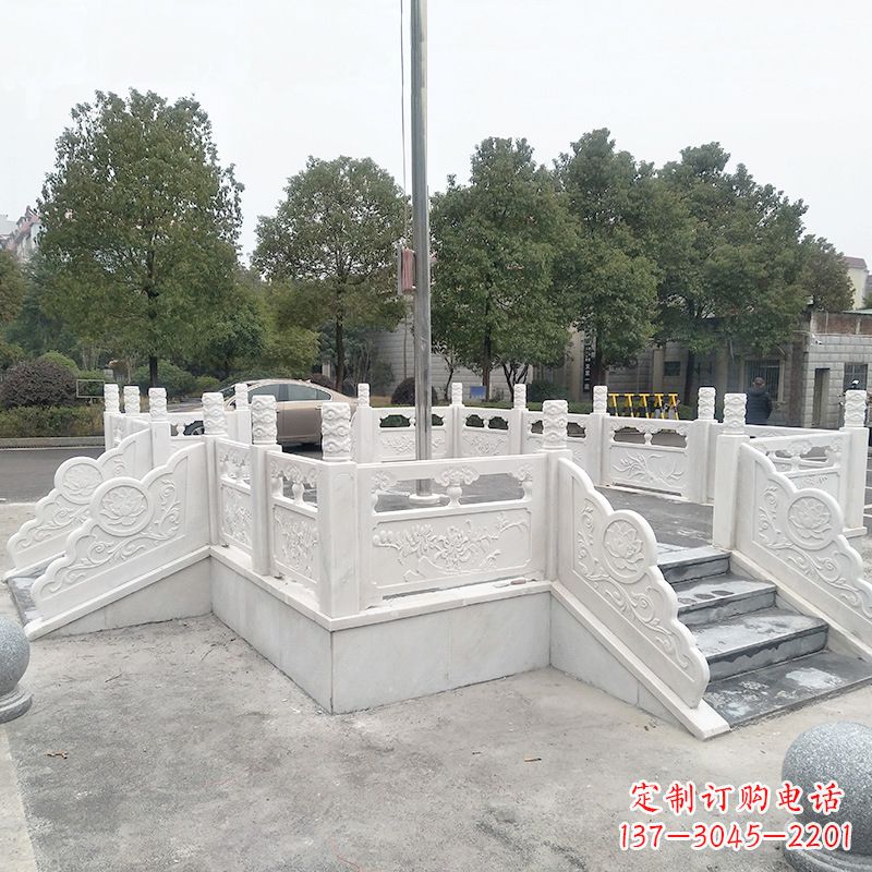 潍坊校园广场石雕升旗台