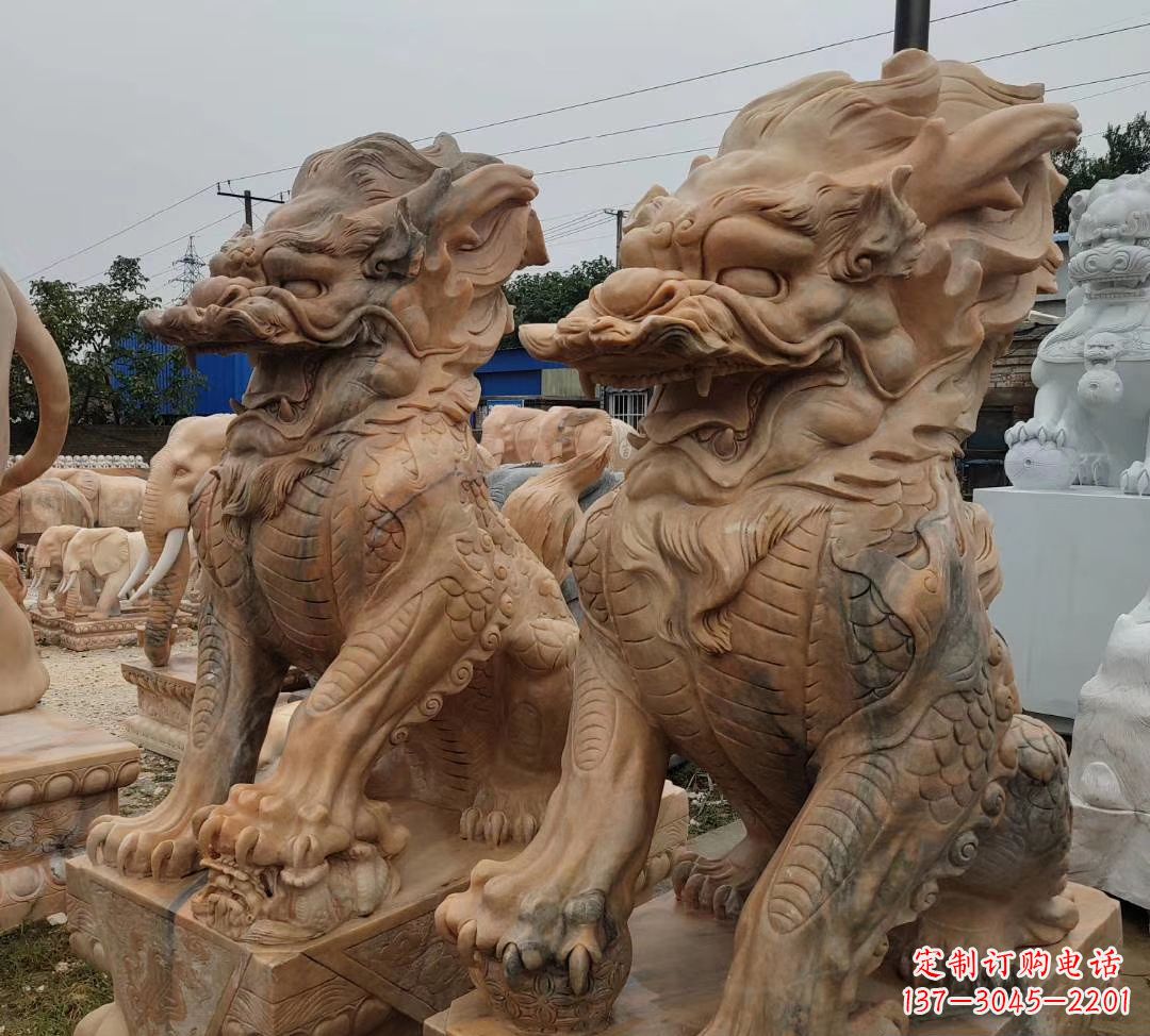 潍坊园林晚霞红古代招财神兽麒麟石雕