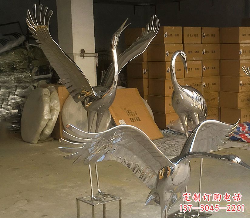潍坊园林云中仙鹤不锈钢雕塑