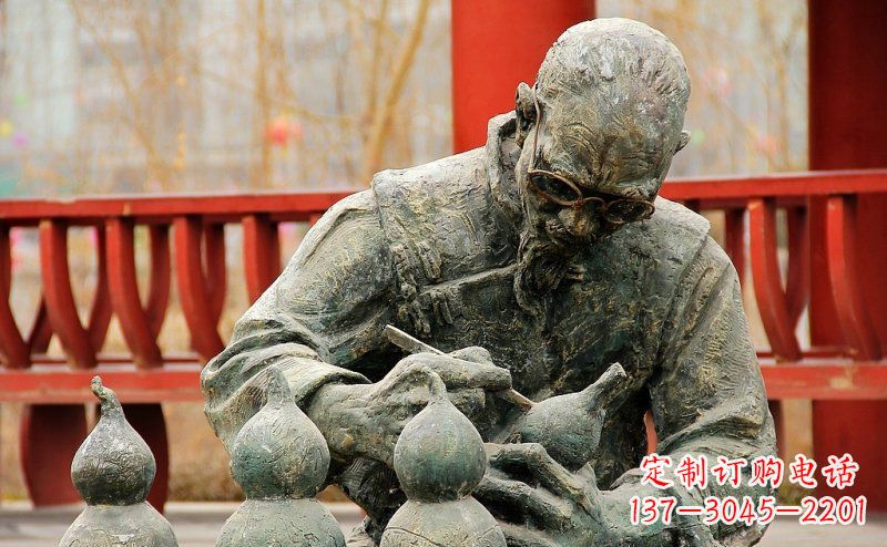 潍坊园林在葫芦上刻字的老人小品铜雕