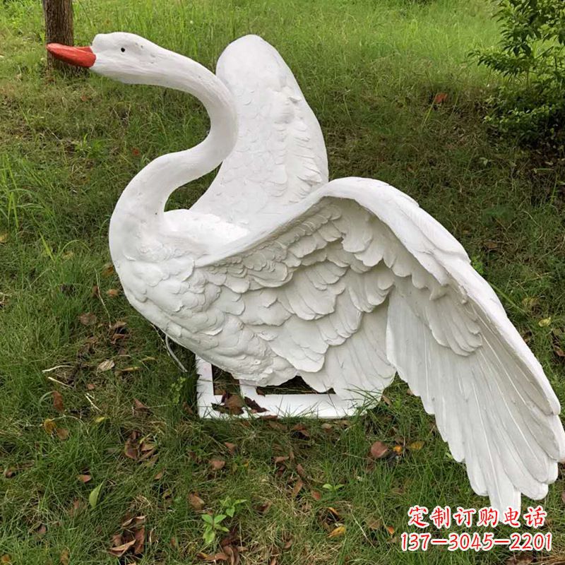 潍坊展翅飞翔白天鹅仿真发光动物雕塑