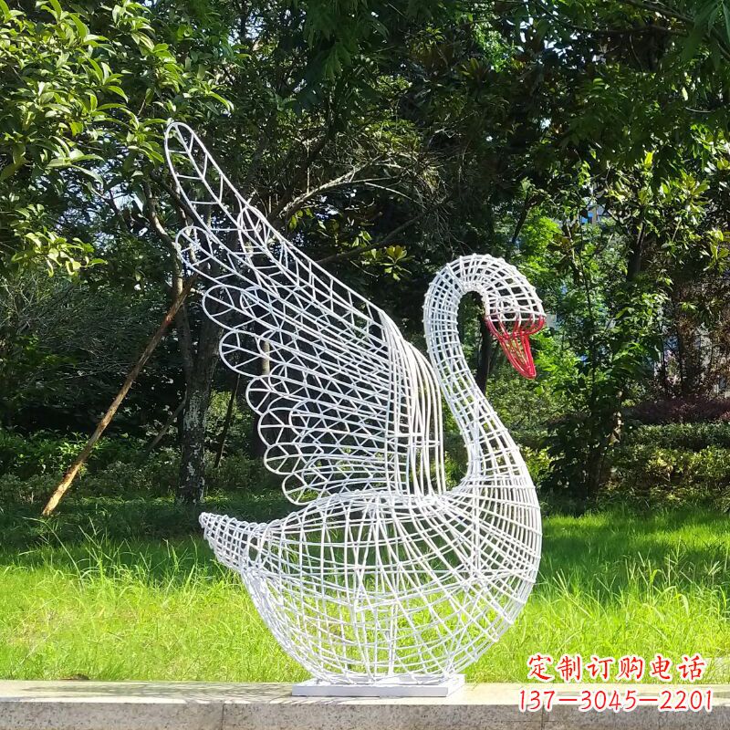 潍坊展翅款网格天鹅雕塑(嘴部为实体)
