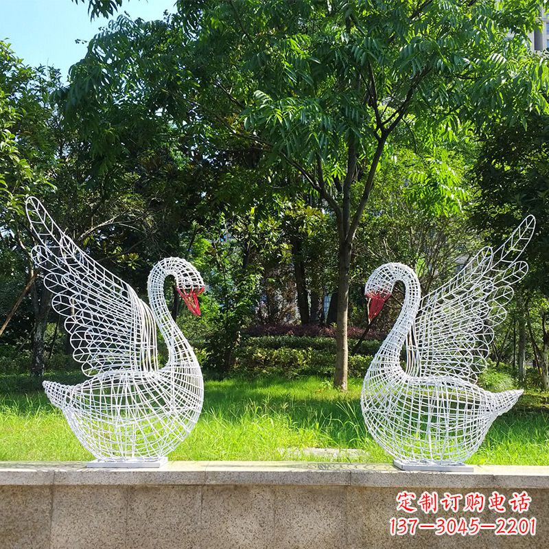 潍坊展翅天鹅网格雕塑-上色款