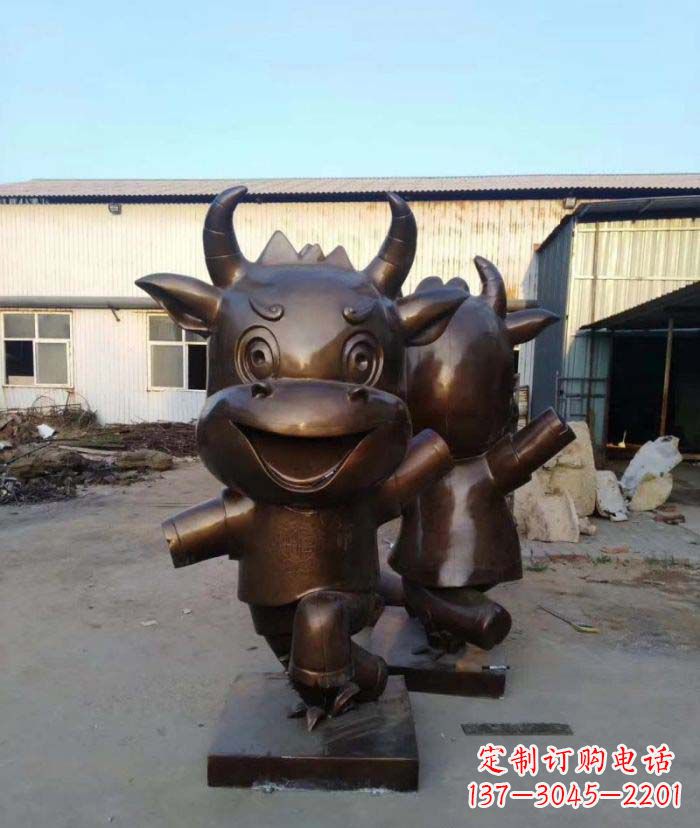 潍坊招财牛玻璃钢仿铜动物雕塑
