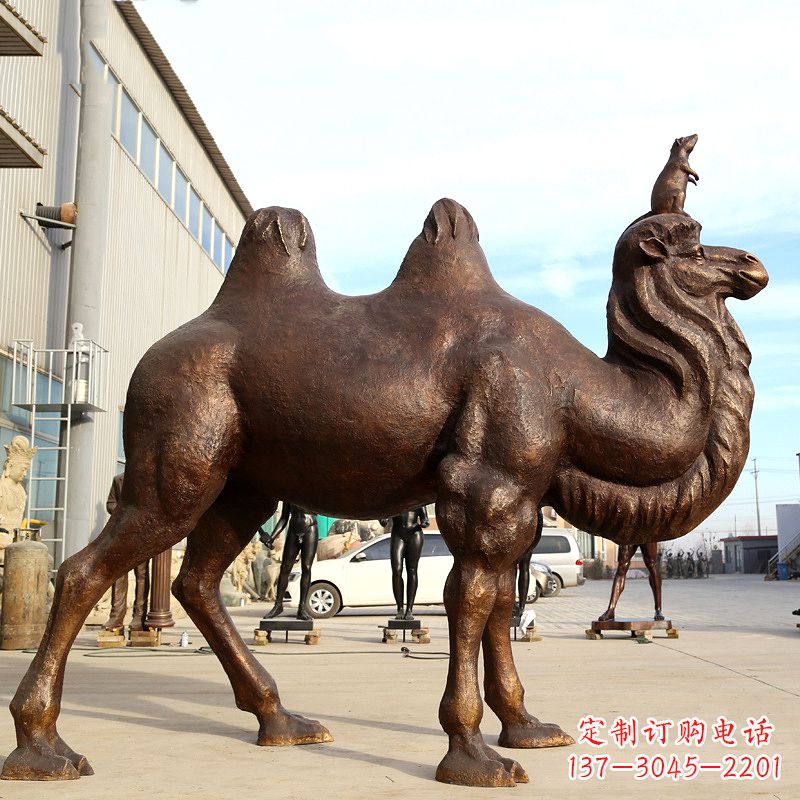 潍坊铸铜骆驼雕塑