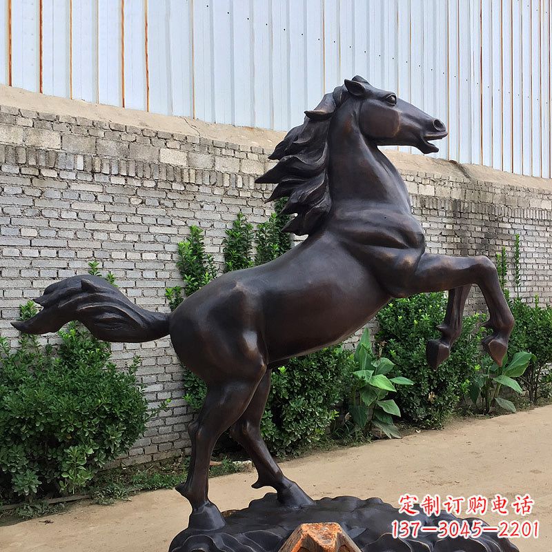 潍坊铸铜马儿雕塑