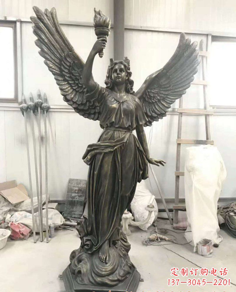 潍坊自由女神像铜雕