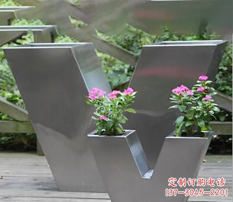 潍坊花盆不锈钢雕塑